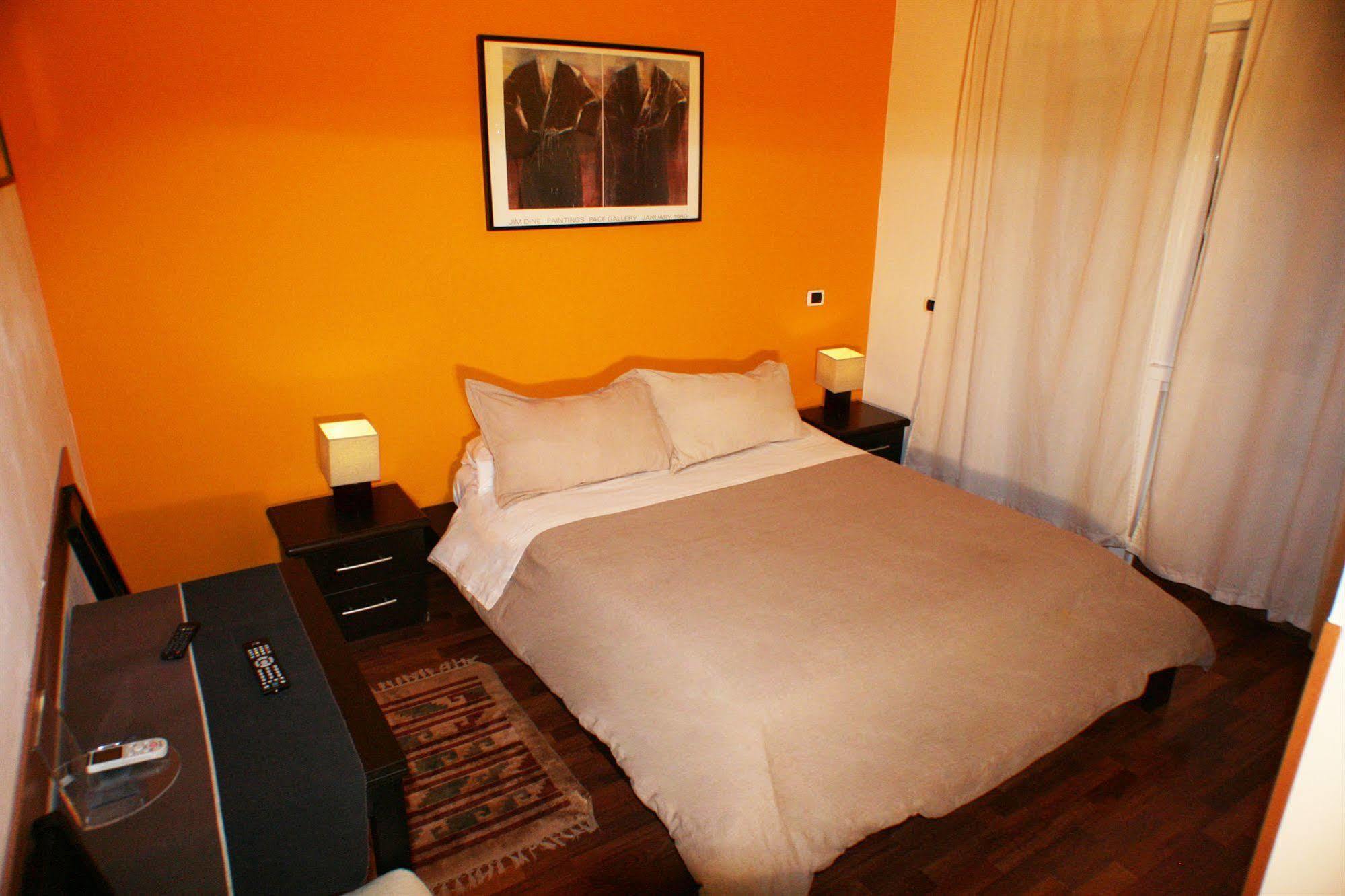 Lt Rooms Rom Exteriör bild